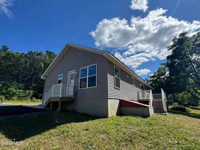 $529,500 | 152 Ingersoll Road, Wilton, NY 12866