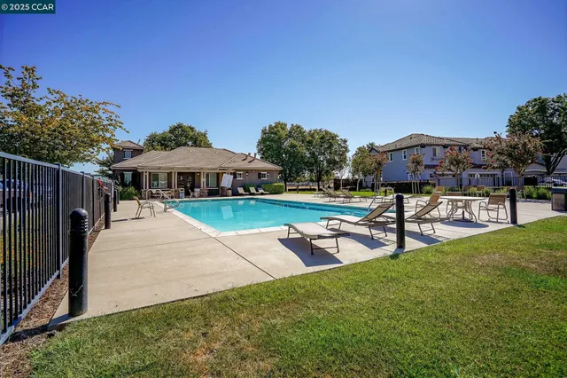 $510,000 | 1347 Eisenhower Way, Brentwood, CA 94513