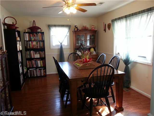 229 Towe Road Pilot Mountain, NC 27041 - Photo 9 of 18 Dining Room.