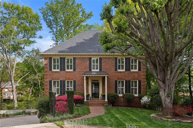$495,000 | 616 Braewyck Lane, Winston-Salem, NC 27104