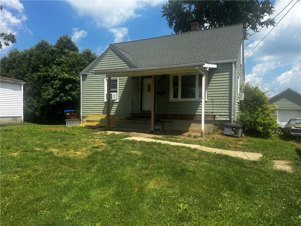 633 Crowder Avenue Sharon, PA 16146 - Photo 3 of 33