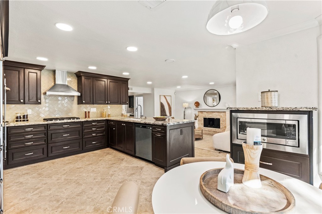 15 Blue Ridge Irvine, CA 92620 - Photo 16 of 42