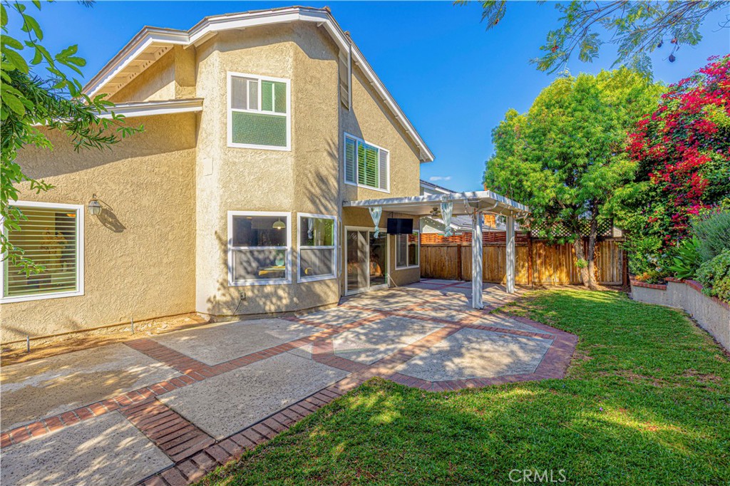 15 Blue Ridge Irvine, CA 92620 - Photo 39 of 42