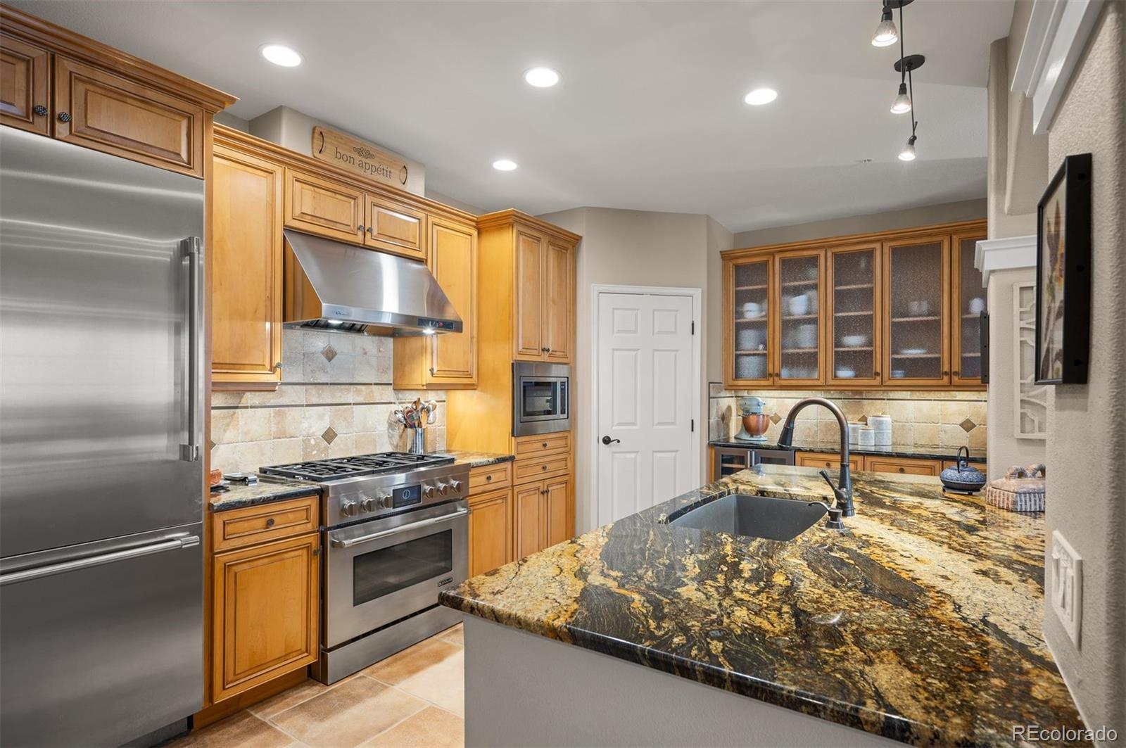 1140 Cherokee Street, Unit 401 Denver, CO 80204 - Photo 2 of 36