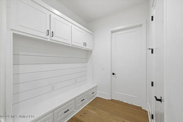 $721,900 | 9343 Highway 25, Lena, MS 39094