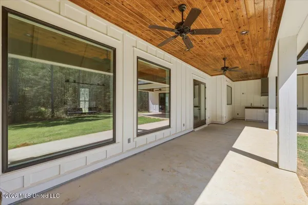 $721,900 | 9343 Highway 25, Lena, MS 39094