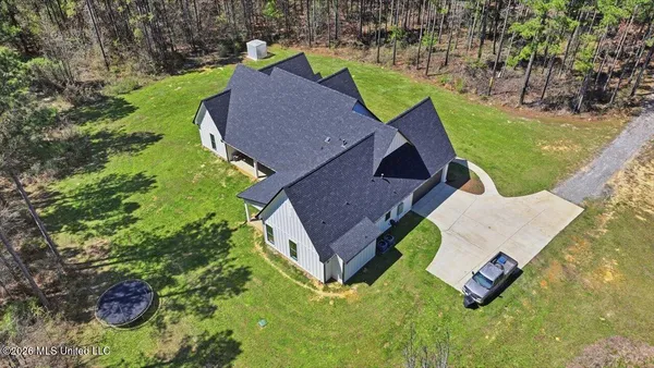 $721,900 | 9343 Highway 25, Lena, MS 39094