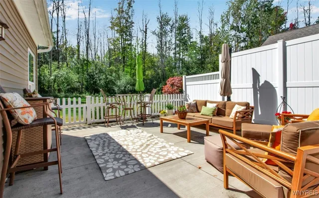 $519,900 | 5665 Southwestern Boulevard, Unit 14B, Hamburg, NY 14075