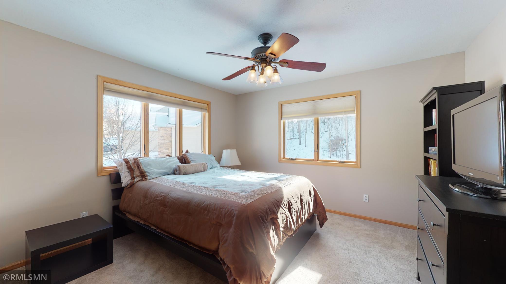 2408 Virginia Lane Southwest Rochester, MN 55902 - Photo 19 of 33