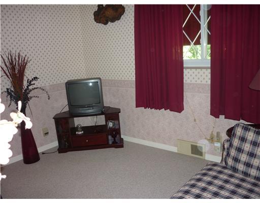 2239 Dellenbaugh Road Tarentum, PA 15084 - Photo 11 of 18 Bedroom. Bedroom #3