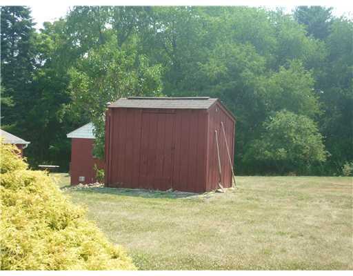 2239 Dellenbaugh Road Tarentum, PA 15084 - Photo 17 of 18 Exterior Back.