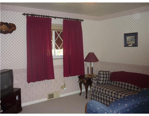 2239 Dellenbaugh Road Tarentum, PA 15084 - Photo 9 of 18 Bedroom. Bedroom #3
