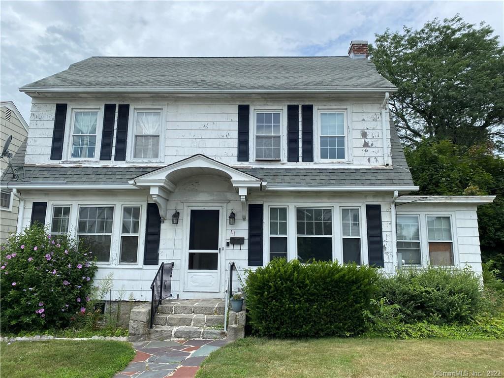 11 Woodlawn Road New London, CT 06320 - Photo 1 of 1