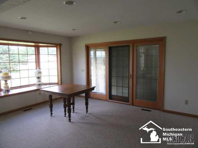 6750 West Dunbar Road Monroe, MI 48161 - Photo 28 of 34 21359789-27.JPG