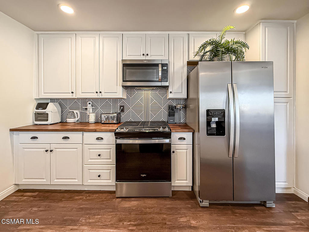 4606 Adam Road Simi Valley, CA 93063 - Photo 23 of 55