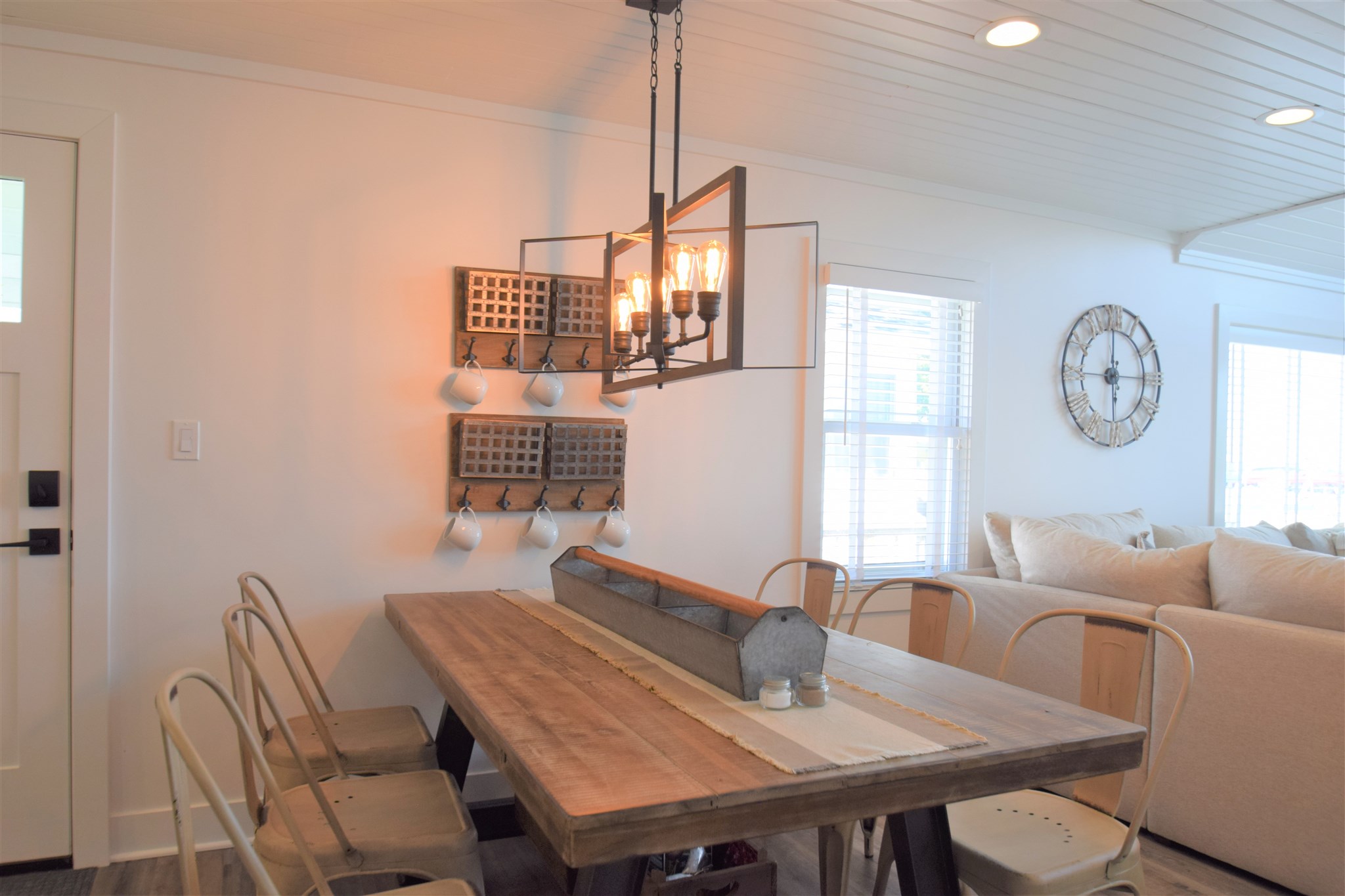 9078 East Hatchery Road Syracuse, IN 46567 - Photo 13 of 34 Gallery Image 13