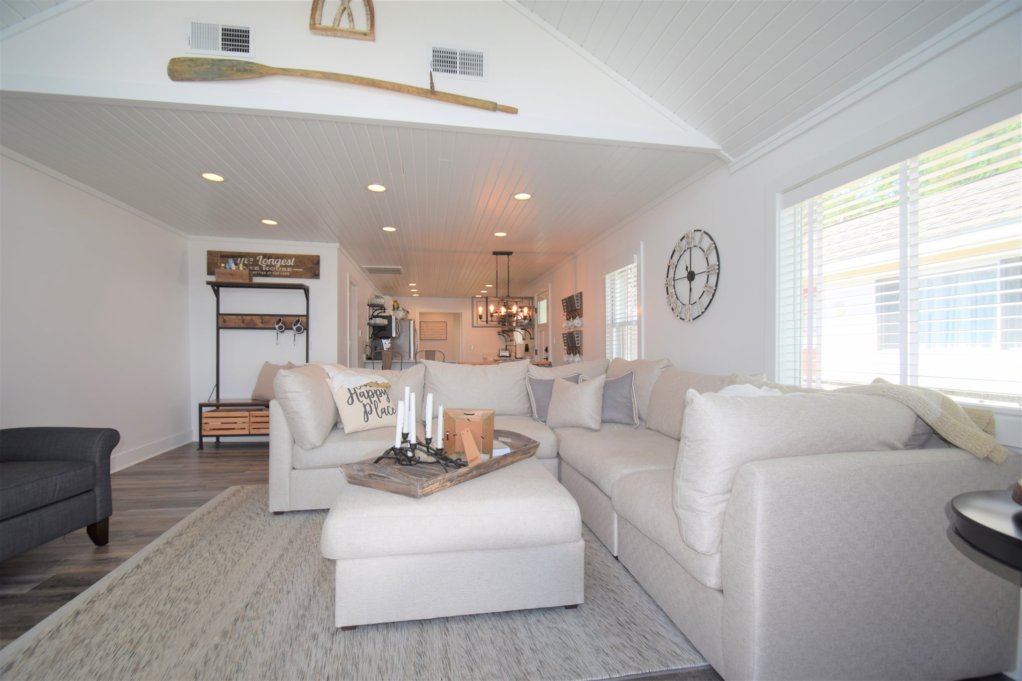 9078 East Hatchery Road Syracuse, IN 46567 - Photo 17 of 34 Gallery Image 17