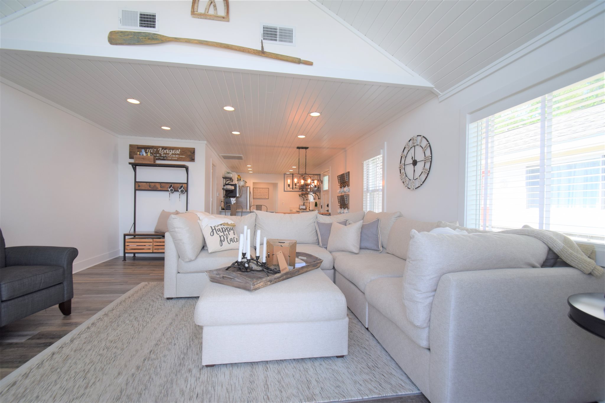 9078 East Hatchery Road Syracuse, IN 46567 - Photo 18 of 34 Gallery Image 18
