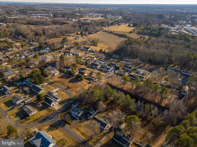 $359,000 | 31671 Lake View Drive, Ocean View, DE 19970