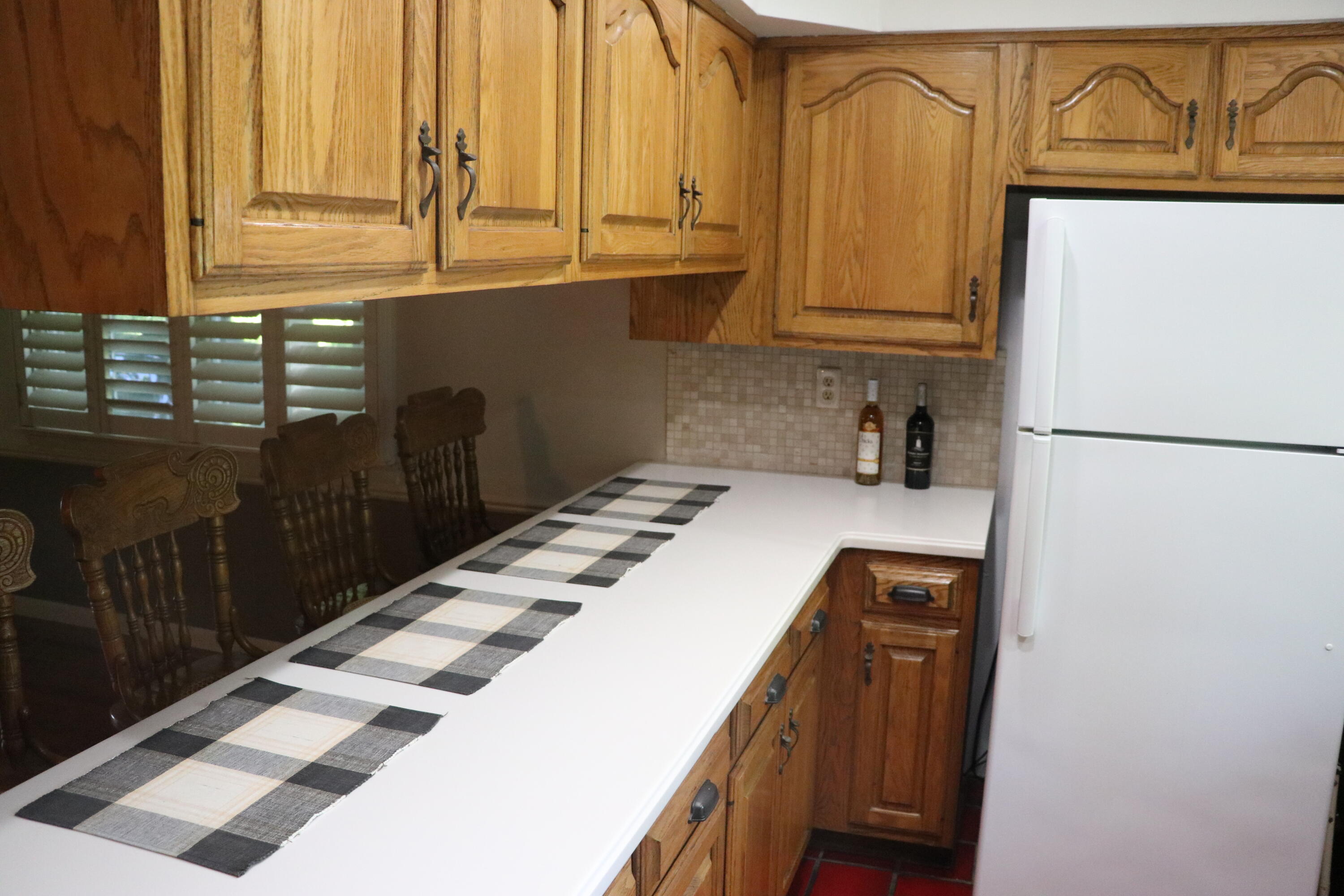6310 Shappie Road Clarkston, MI 48348 - Photo 7 of 32 Kitchen 2