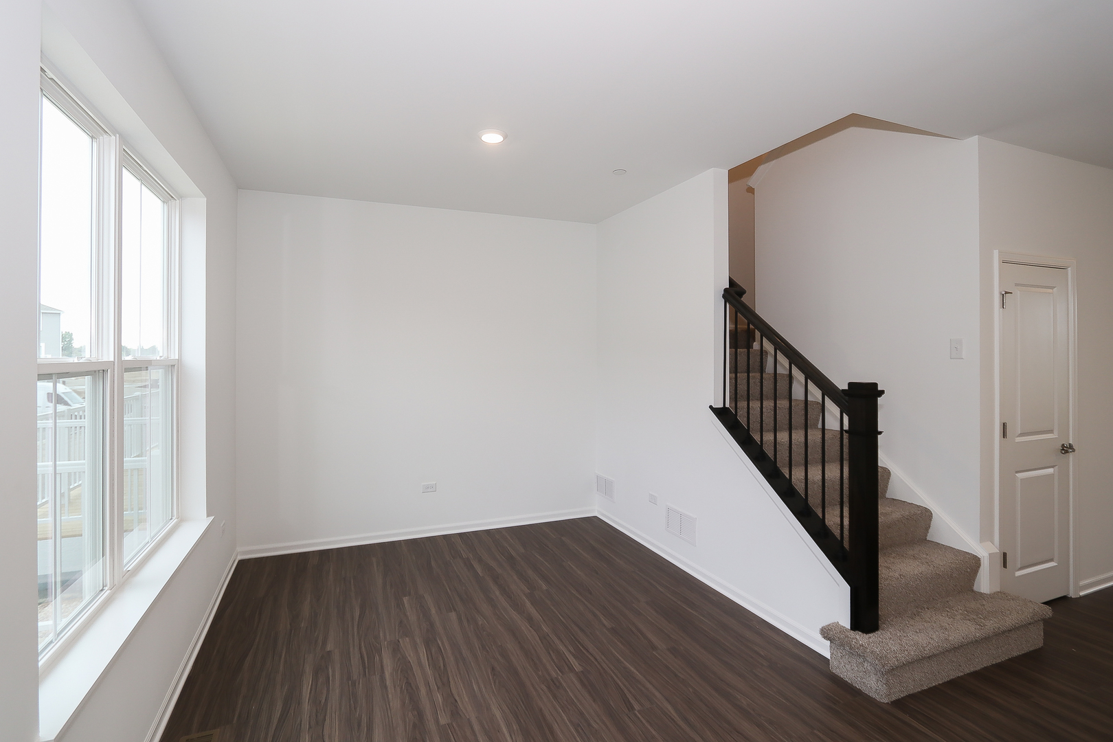 2252 Stonegate Road Algonquin, IL 60102 - Photo 16 of 31