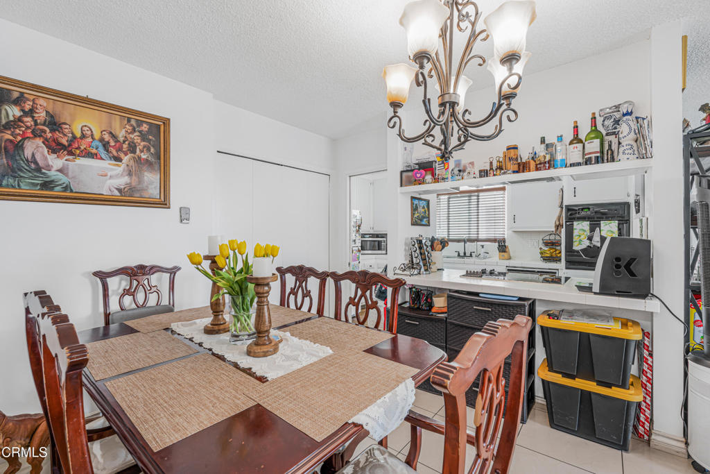 1331 Edgewood Way Oxnard, CA 93030 - Photo 12 of 40 12-DSC04468