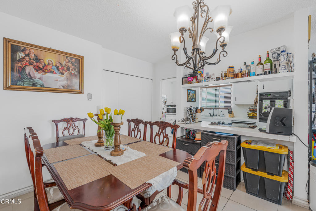 1331 Edgewood Way Oxnard, CA 93030 - Photo 14 of 40 14-DSC04493