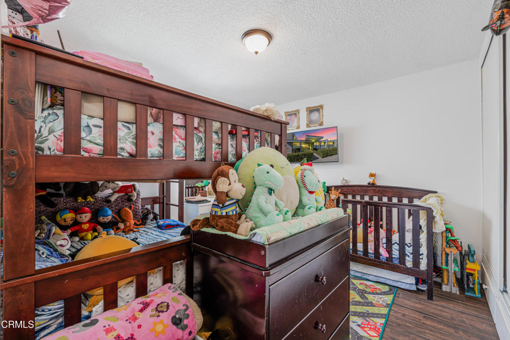 1331 Edgewood Way Oxnard, CA 93030 - Photo 23 of 40 26-DSC04678