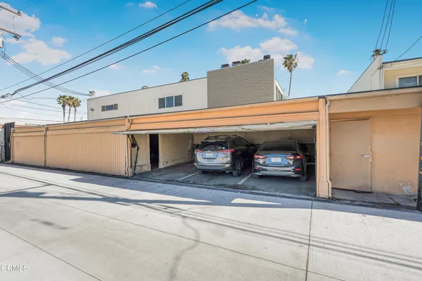 $450,000 | 1331 Edgewood Way, Oxnard, CA 93030