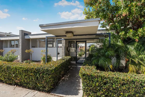 $450,000 | 1331 Edgewood Way, Oxnard, CA 93030