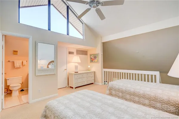 $8,000 | 271 Northeast Edgewater Drive, Unit 271, Jensen Beach, FL 34957