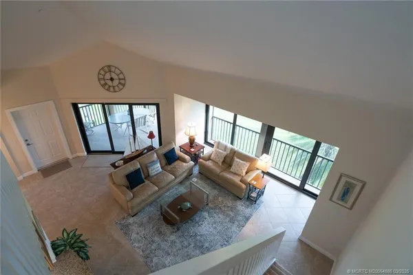 $8,000 | 271 Northeast Edgewater Drive, Unit 271, Jensen Beach, FL 34957