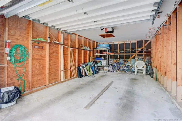 $8,000 | 271 Northeast Edgewater Drive, Unit 271, Jensen Beach, FL 34957