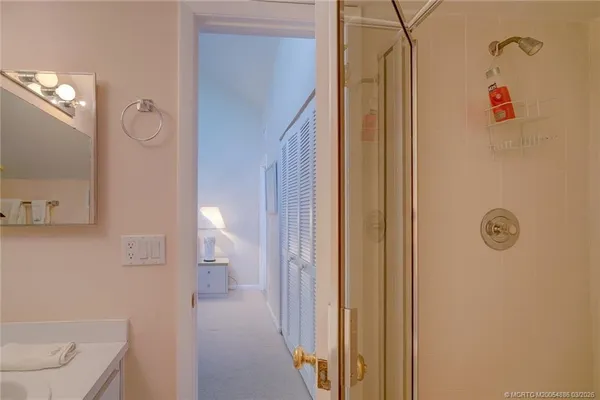 $8,000 | 271 Northeast Edgewater Drive, Unit 271, Jensen Beach, FL 34957