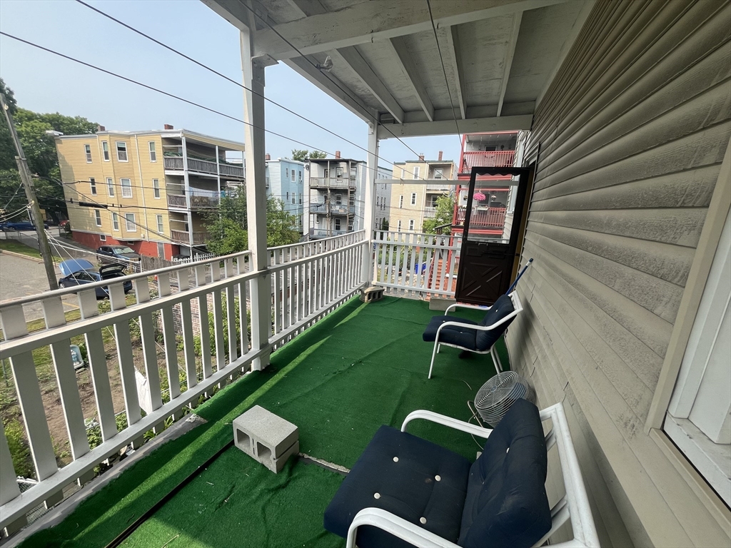 32 Howell Street, Unit 2 Boston, MA 02125 - Photo 23 of 24 a view of porch with seating space