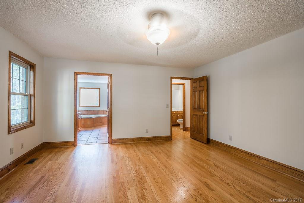 11100 McCoy Road Huntersville, NC 28078 - Photo 12 of 24 Gallery Image 12