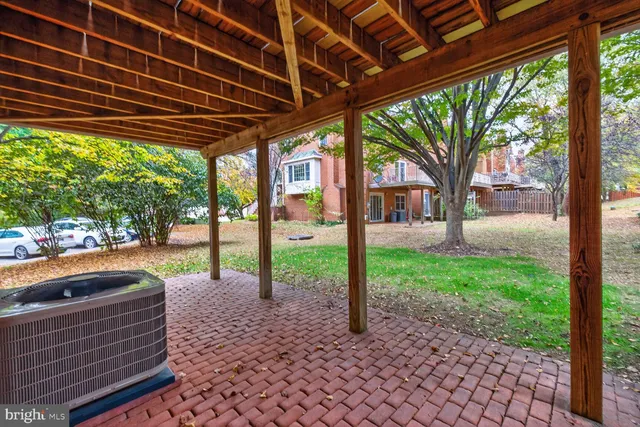 a view of yard with tree s