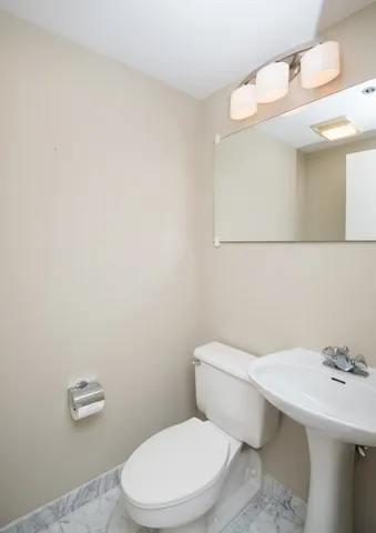 $2,900 | 931 Massachusetts Avenue, Unit 405, Cambridge, MA 02139