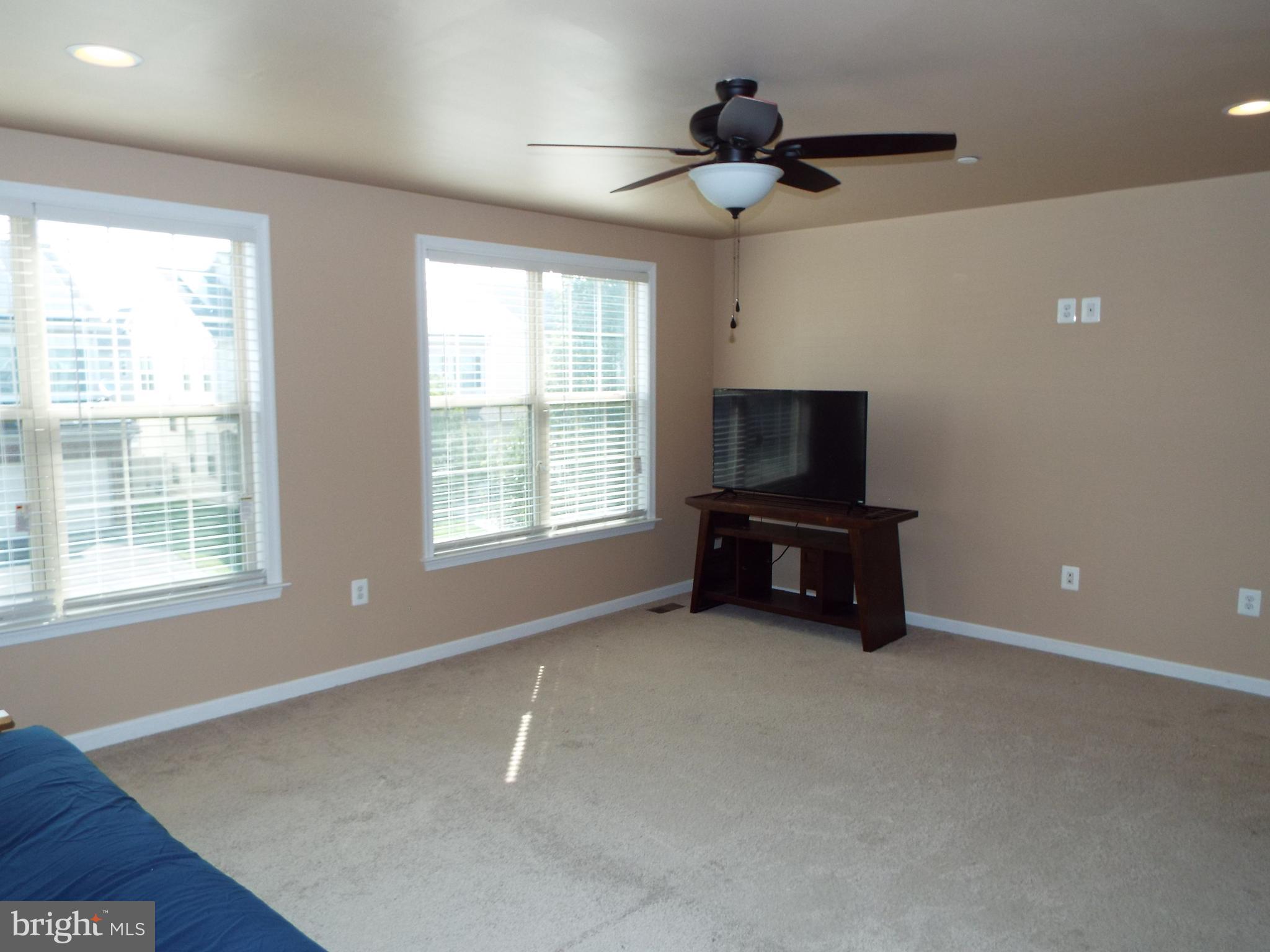 8177 Ridgely Loop Severn, MD 21144 - Photo 19 of 44 Gallery Image 19