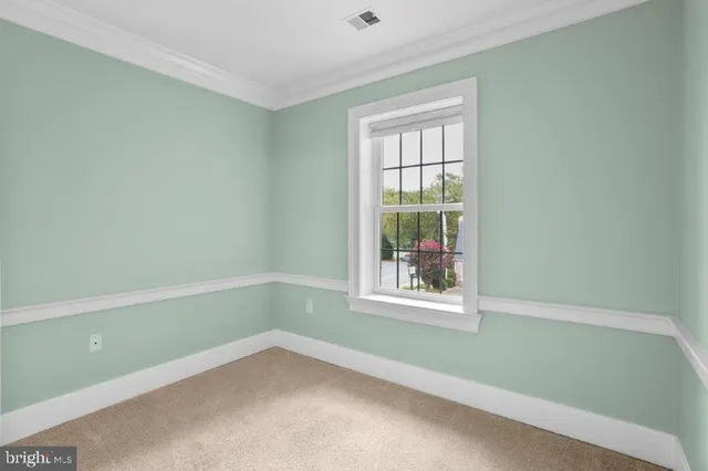 $2,600 | 117 East Dover Street, Unit 208, Easton, MD 21601