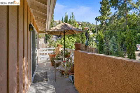 $1,100,000 | 18936 1/2 East Smiley Drive, Santa Ana, CA 92705