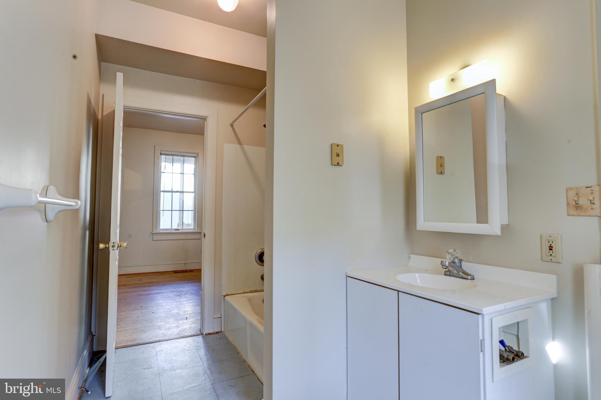 4500 Jolly Acres Road White Hall, MD 21161 - Photo 24 of 81 Guest Quarters-main level FULL Bathroom