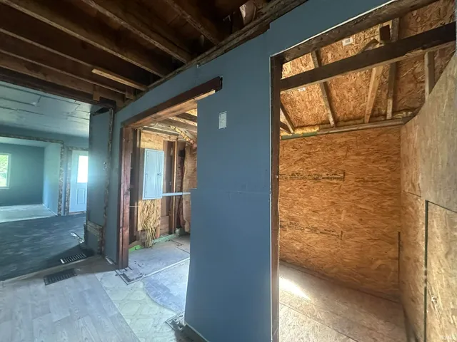 $140,000 | 481 South 125 East, Reynolds, IN 47980