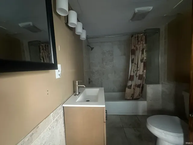 $140,000 | 481 South 125 East, Reynolds, IN 47980