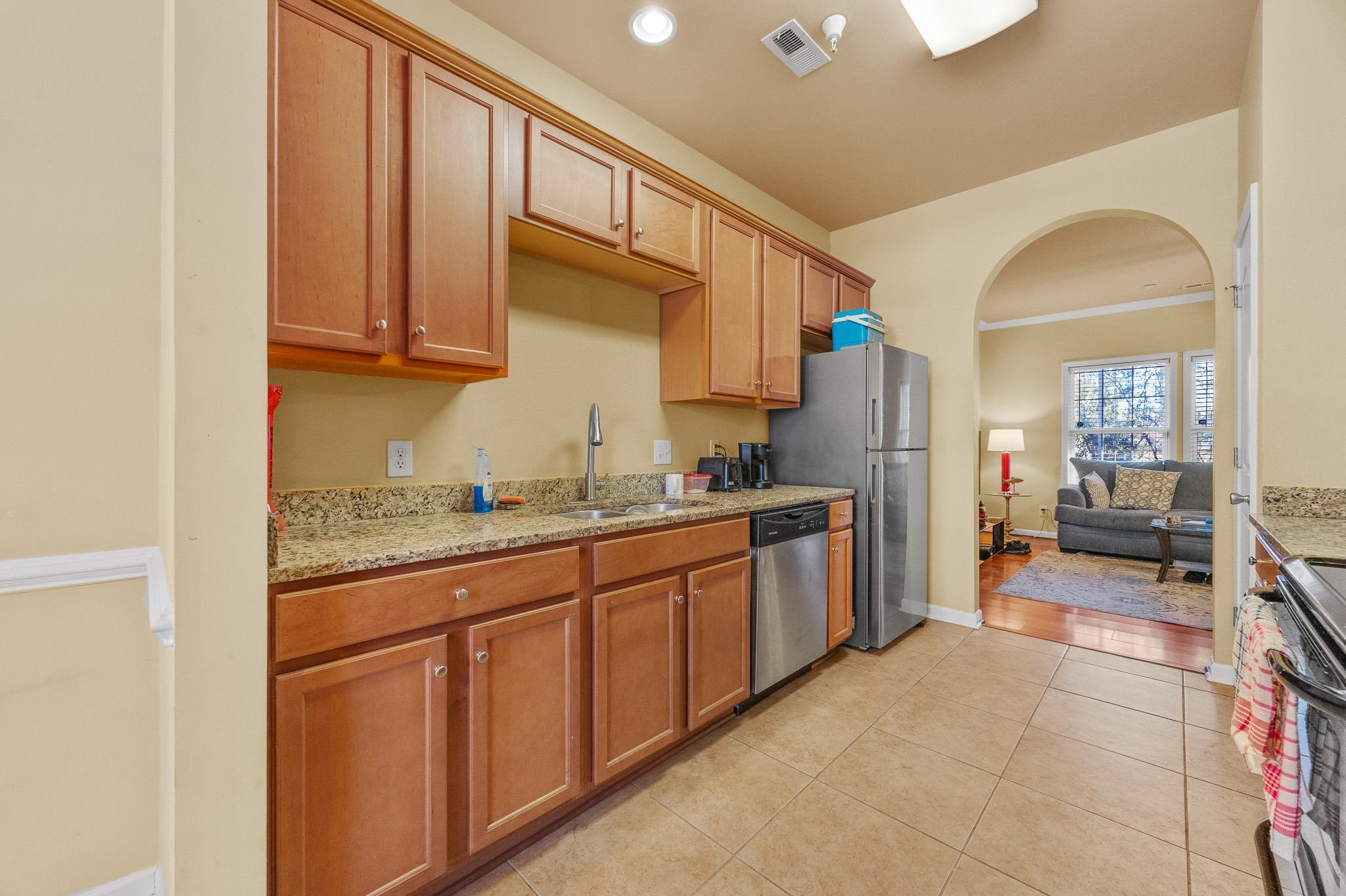 1719 Low Country Place, Unit B Myrtle Beach, SC 29577 - Photo 6 of 36