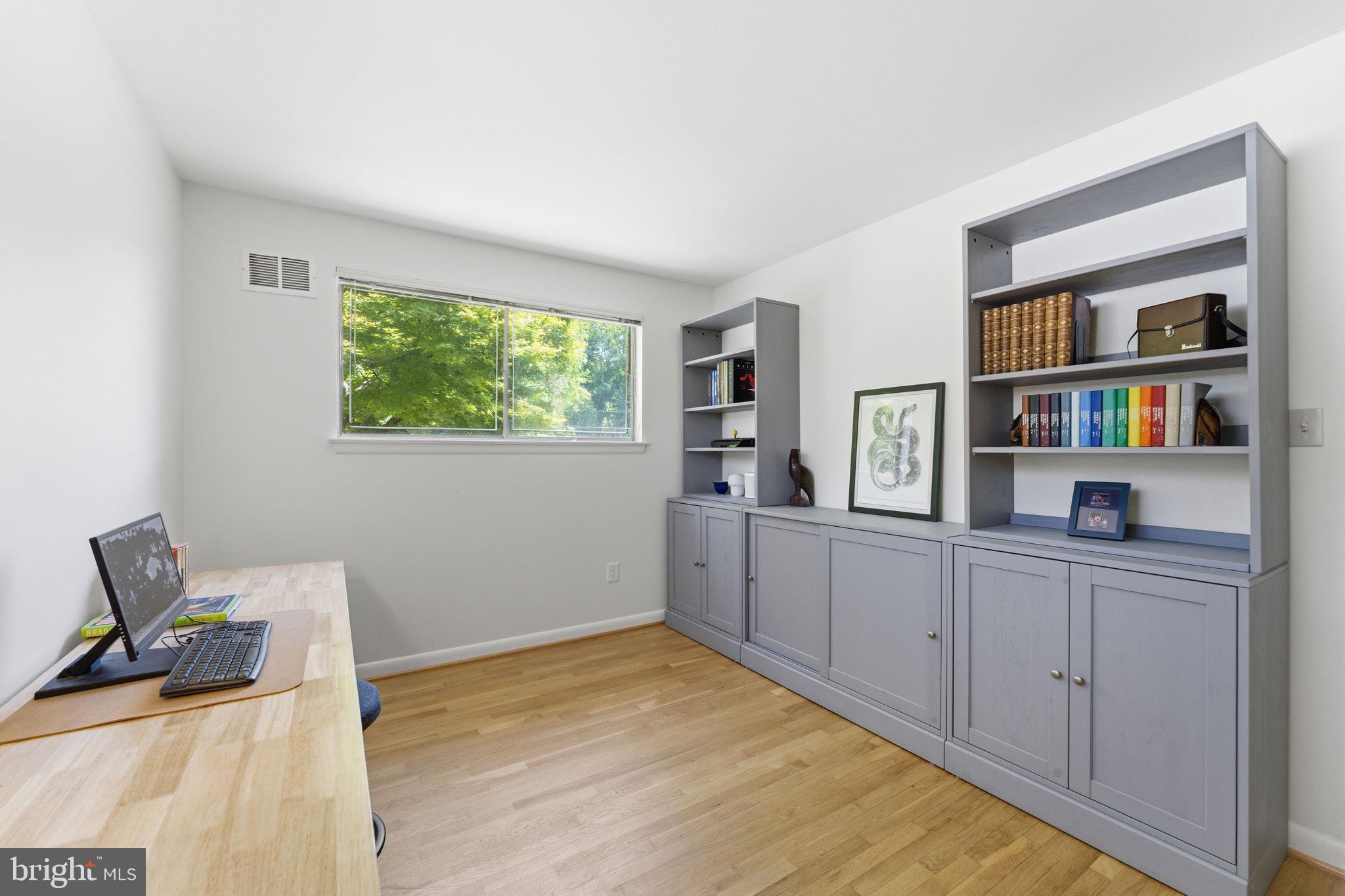 11408 Gilsan Street Silver Spring, MD 20902 - Photo 31 of 67