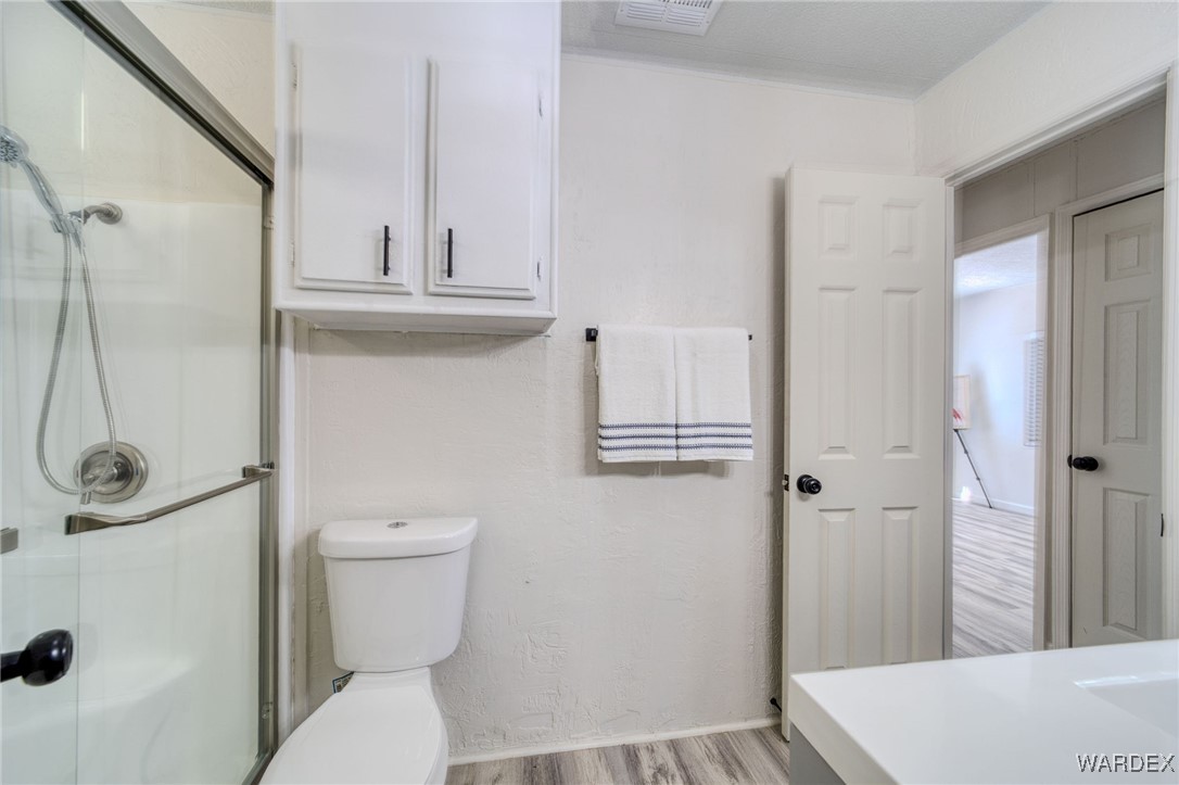 5666 Pasadena Road Fort Mohave, AZ 86426 - Photo 28 of 71 Bathroom