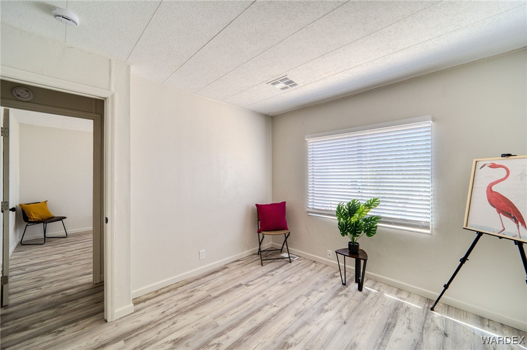 5666 Pasadena Road Fort Mohave, AZ 86426 - Photo 37 of 71 Sitting Room