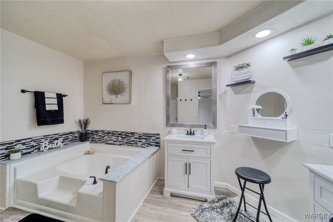 5666 Pasadena Road Fort Mohave, AZ 86426 - Photo 48 of 71 Bathroom