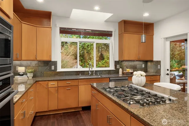 $1,744,000 | 10702 35th Avenue Northeast, Seattle, WA 98125